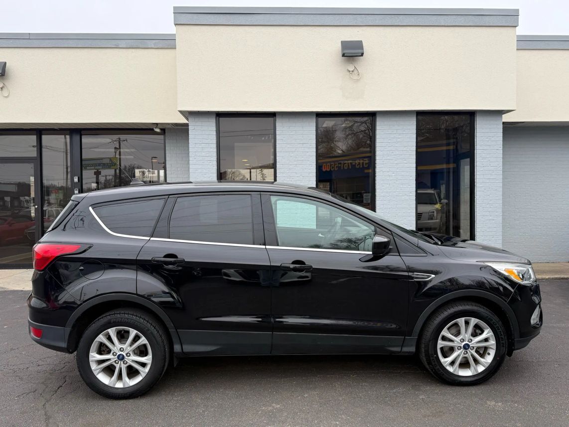 2019 Ford Escape SE Sport Utility 4D Cincinnati OH