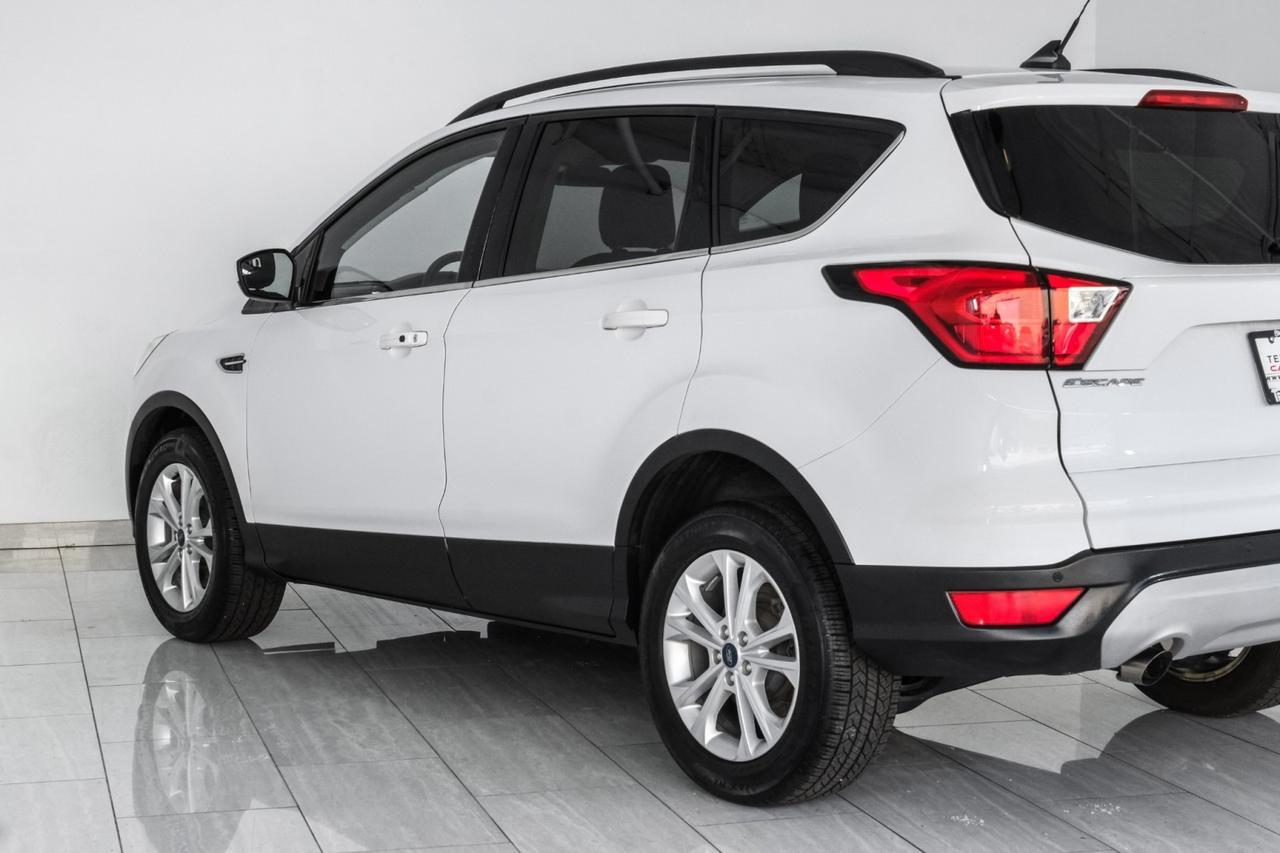 2019 Ford Escape SEL 4WD AUTOMATIC LEATHER HEATED SEATS REAR CAMERA KEYLESS START Carrollton TX