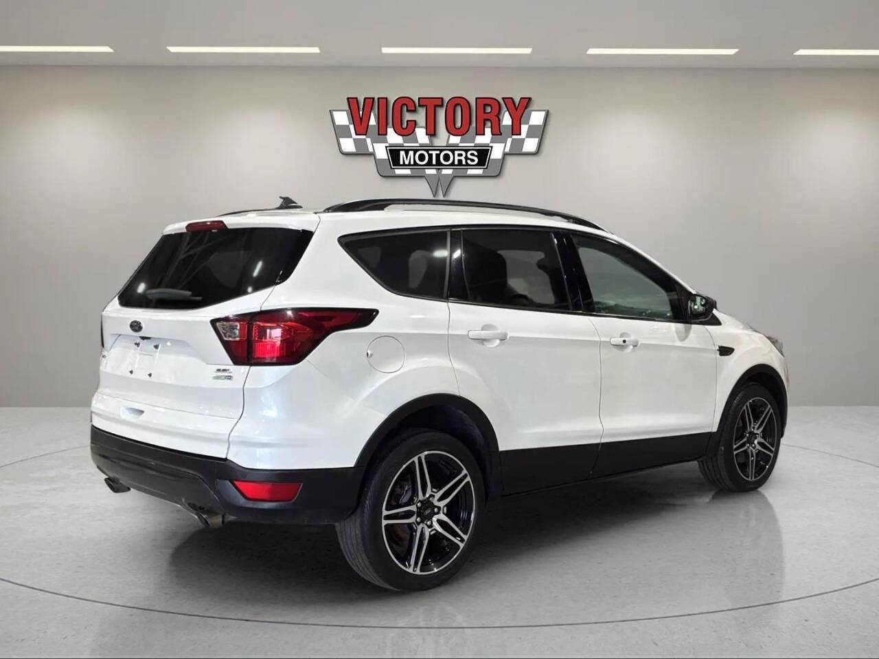 2019 Ford Escape SEL AWD 4dr SUV Lake Orion MI