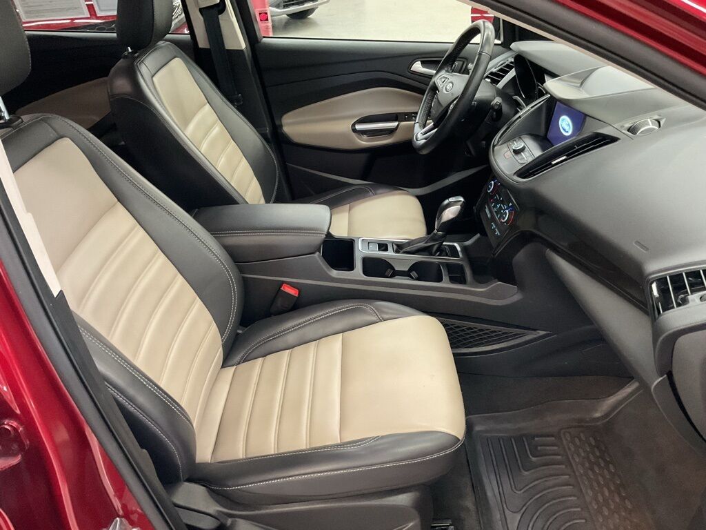 2019 Ford Escape SEL Duluth MN