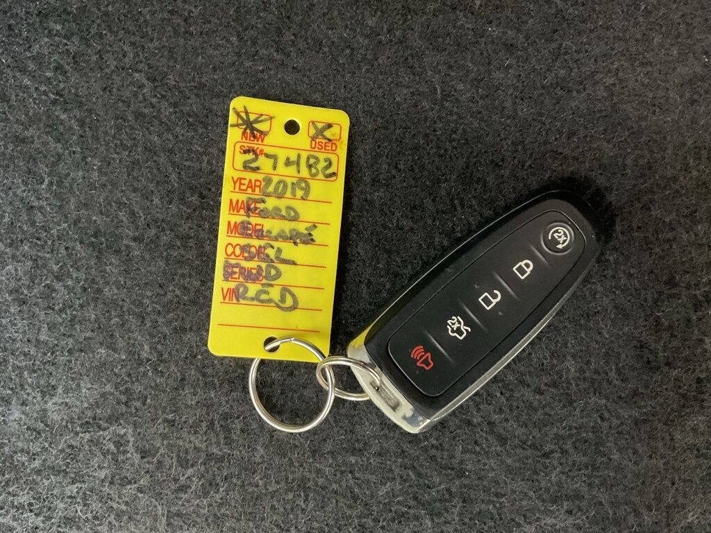 2019 Ford Escape SEL Duluth MN