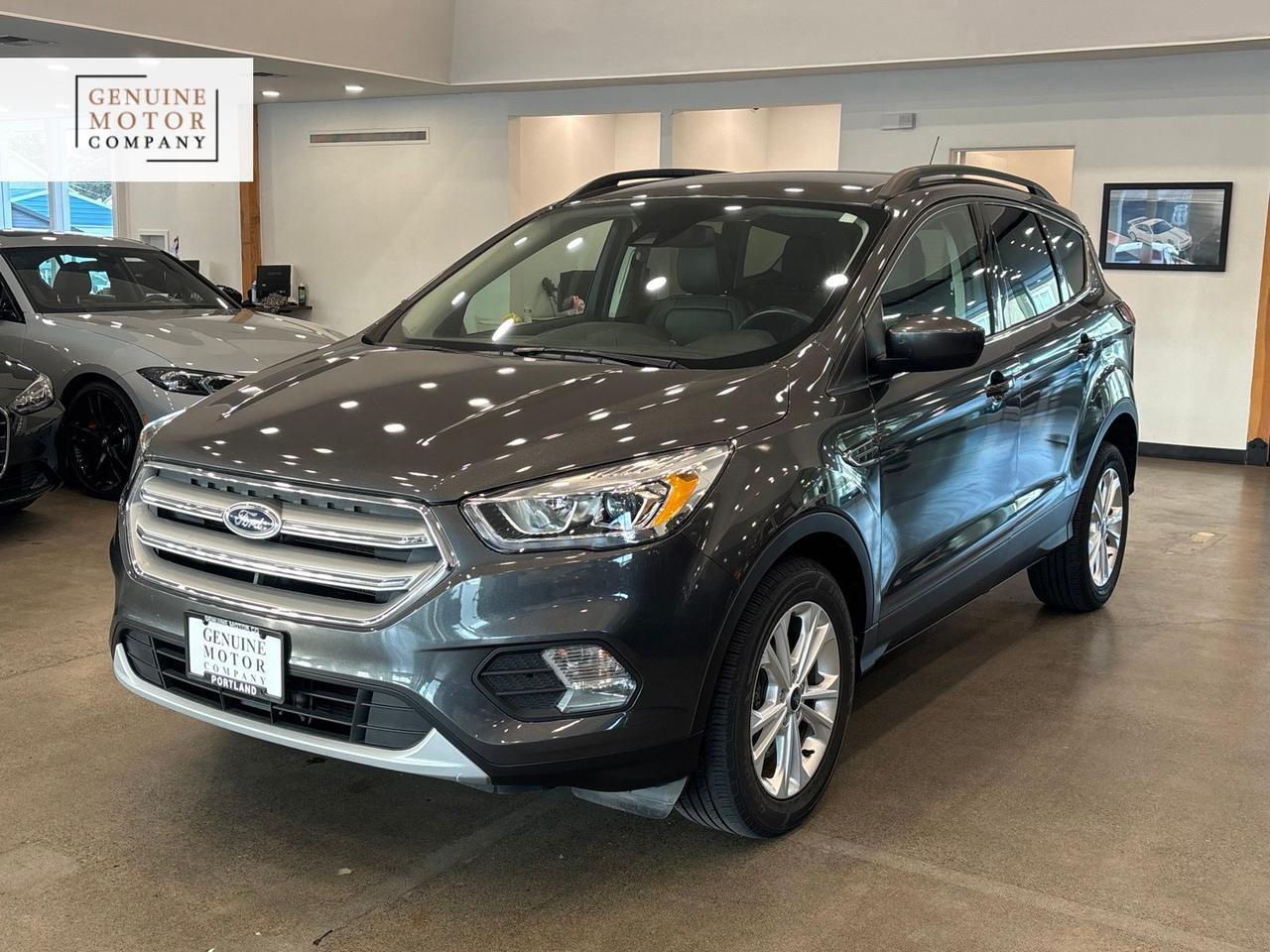 2019 Ford Escape SEL 4WD's photo