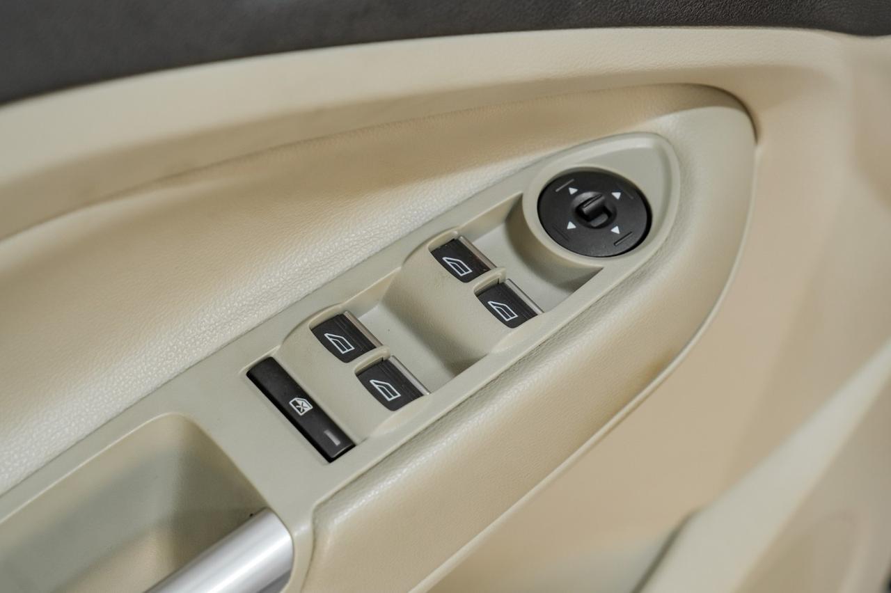 2019 Ford Escape TITANIUM 4WD BLIND SPOT ASSIST NAVIGATION PANORAMA LEATHER HEATE Carrollton TX