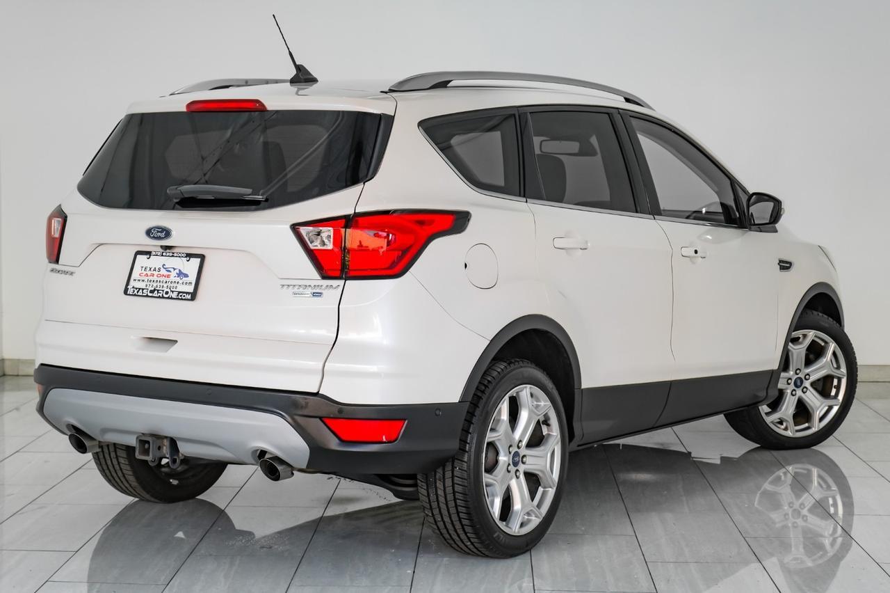 2019 Ford Escape TITANIUM 4WD BLIND SPOT ASSIST NAVIGATION PANORAMA LEATHER HEATE Carrollton TX