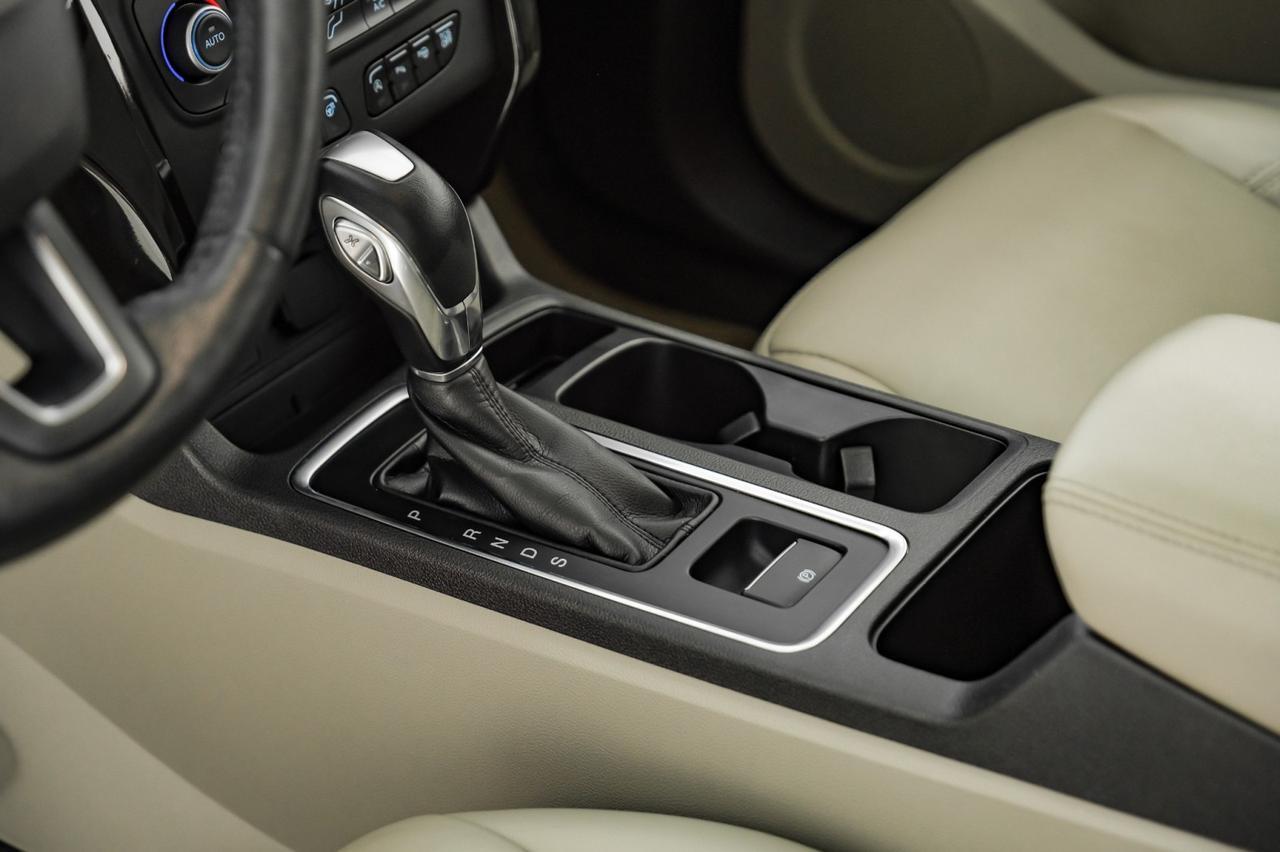 2019 Ford Escape TITANIUM 4WD BLIND SPOT ASSIST NAVIGATION PANORAMA LEATHER HEATE Carrollton TX