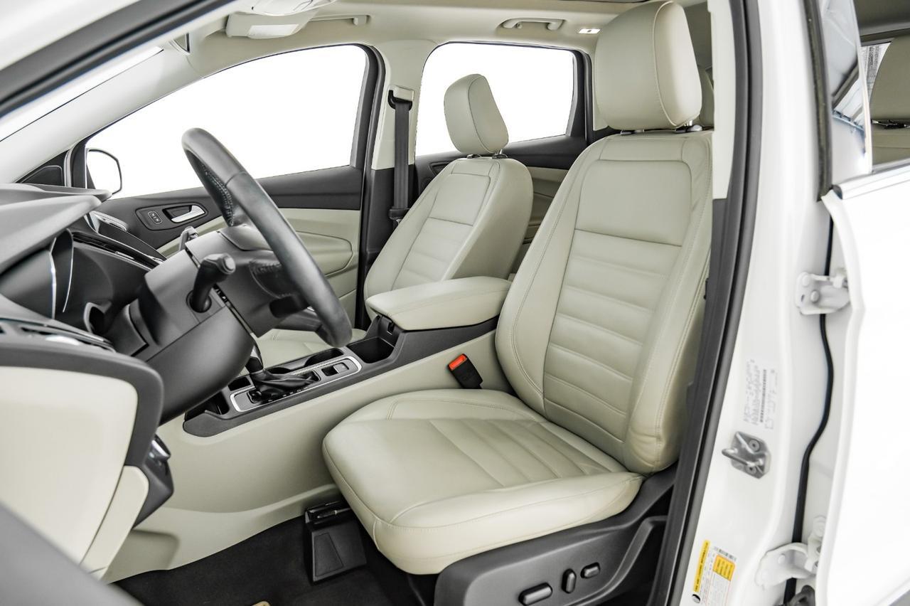 2019 Ford Escape TITANIUM 4WD BLIND SPOT ASSIST NAVIGATION PANORAMA LEATHER HEATE Carrollton TX