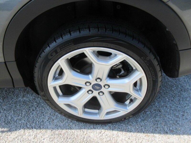2019 Ford Escape Titanium FWD Saint George SC