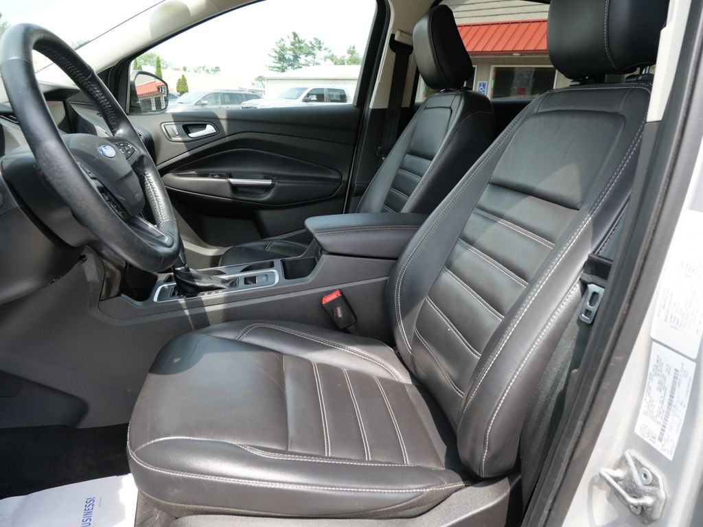 2019 Ford Escape Titanium Mt Pleasant MI