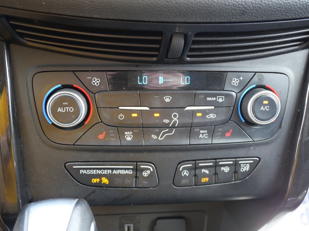 2019 Ford Escape Titanium Mt Pleasant MI