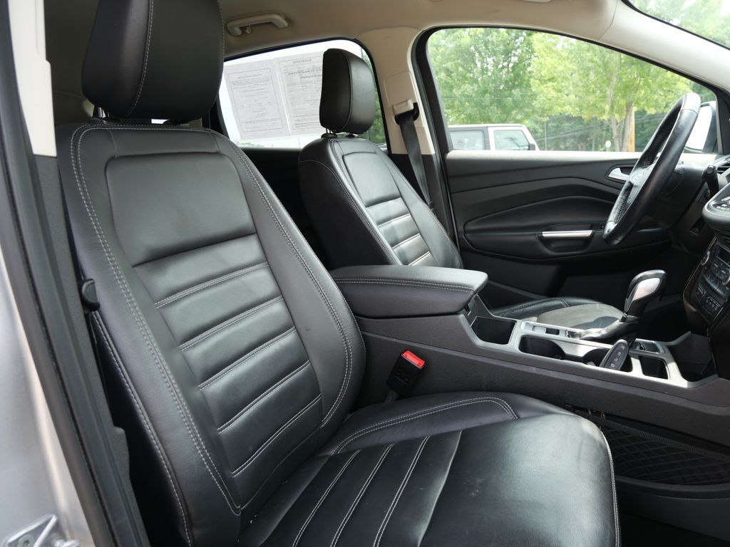 2019 Ford Escape Titanium Mt Pleasant MI