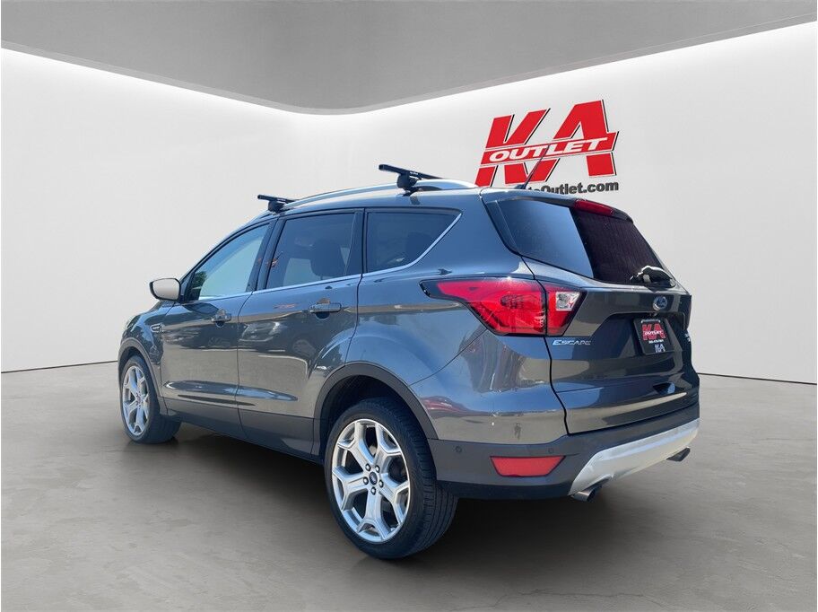 2019 Ford Escape Titanium Sport Utility 4D