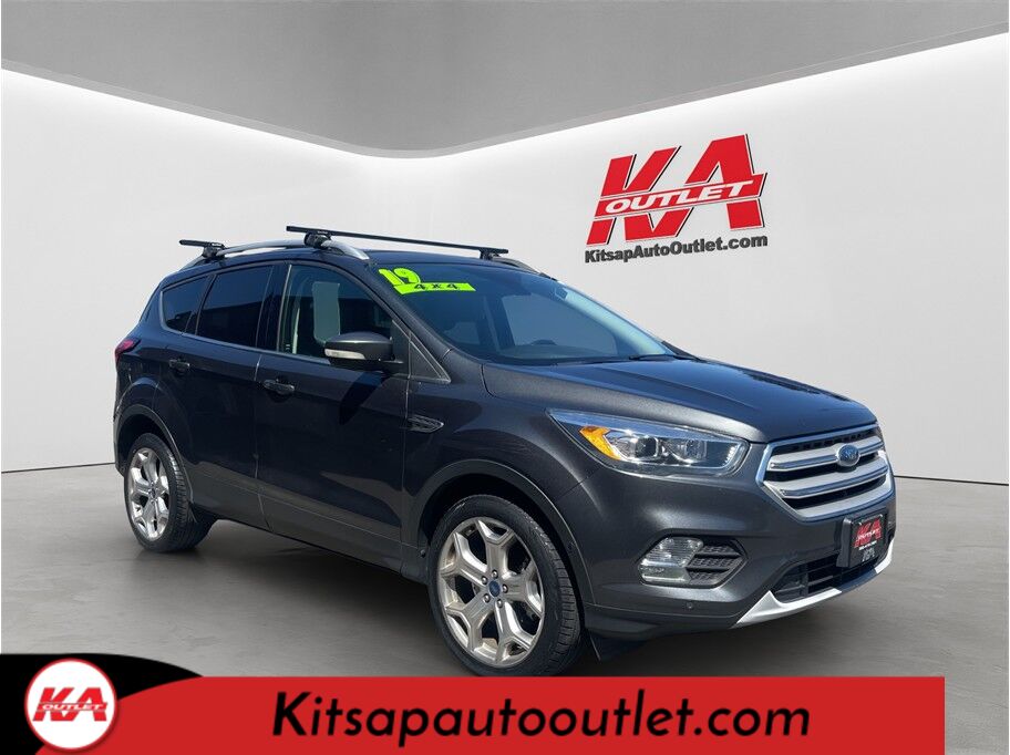 2019 Ford Escape Titanium Sport Utility 4D