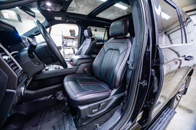 2019 Ford Expedition 4x4 Limited Leather Roof Nav BCam Red Deer AB