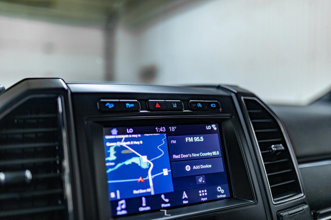 2019 Ford Expedition 4x4 Limited Leather Roof Nav BCam Red Deer AB