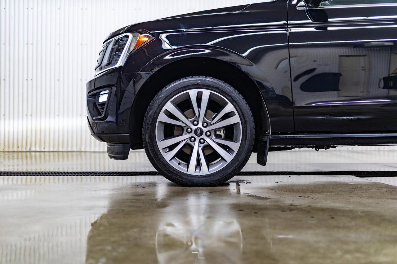 2019 Ford Expedition 4x4 Limited Leather Roof Nav BCam Red Deer AB