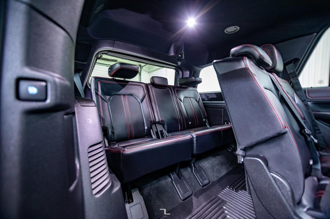 2019 Ford Expedition 4x4 Limited Leather Roof Nav BCam Red Deer AB