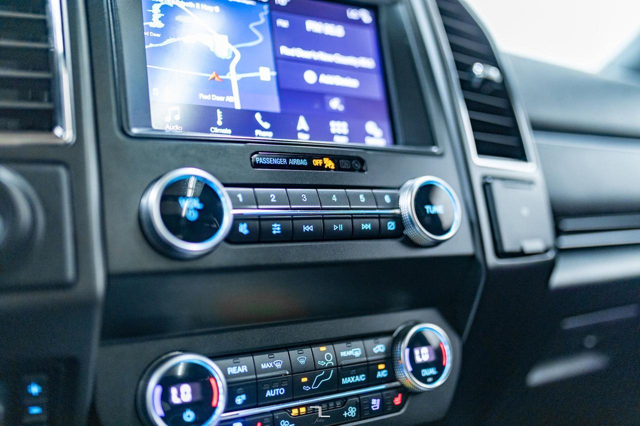 2019 Ford Expedition 4x4 Limited Leather Roof Nav BCam Red Deer AB