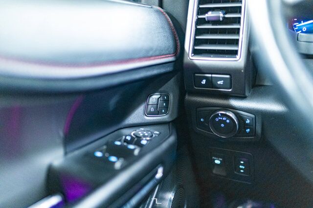 2019 Ford Expedition 4x4 Limited Leather Roof Nav BCam Red Deer AB