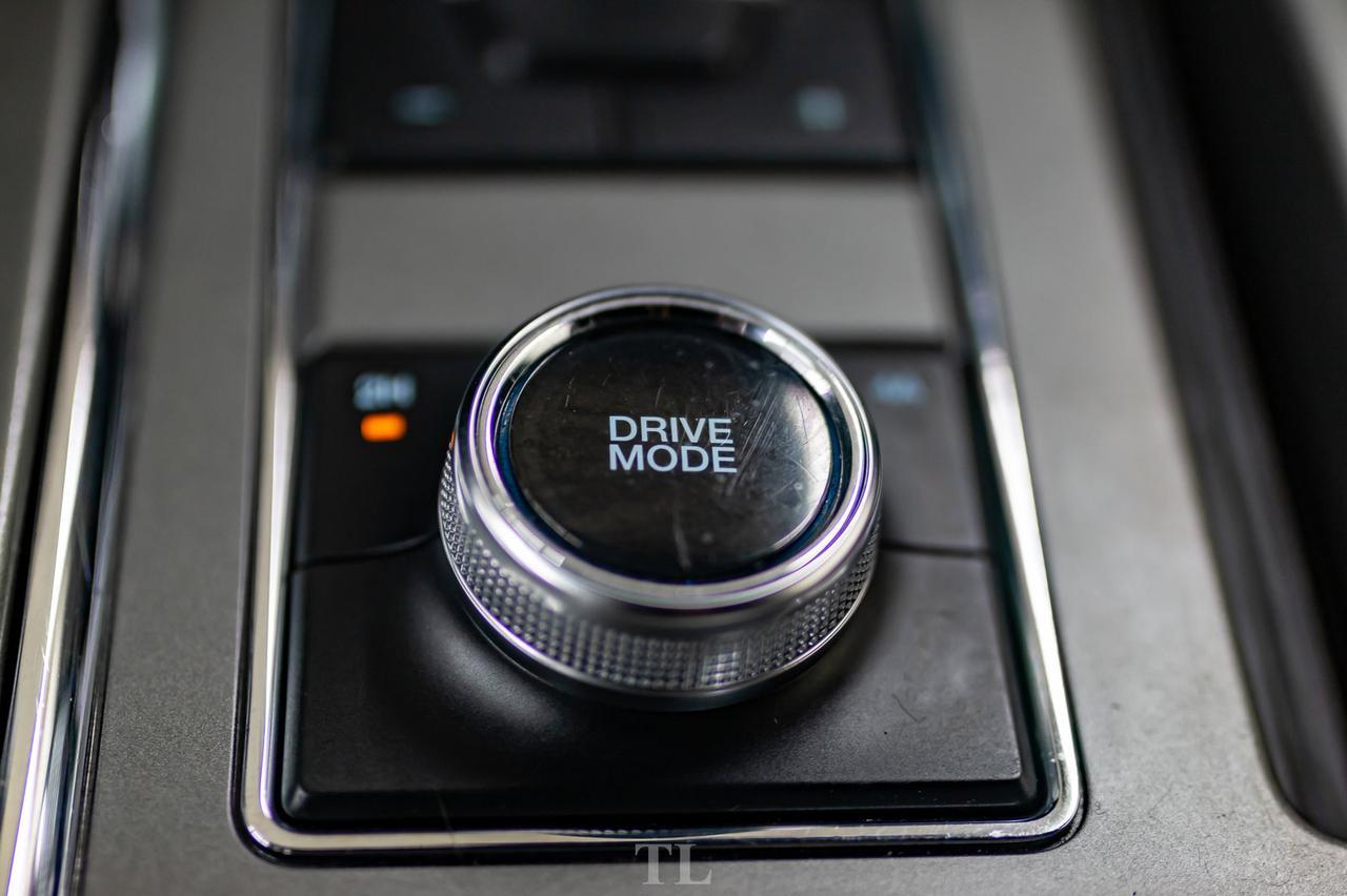 2019 Ford Expedition AWD XLT BCam Red Deer AB