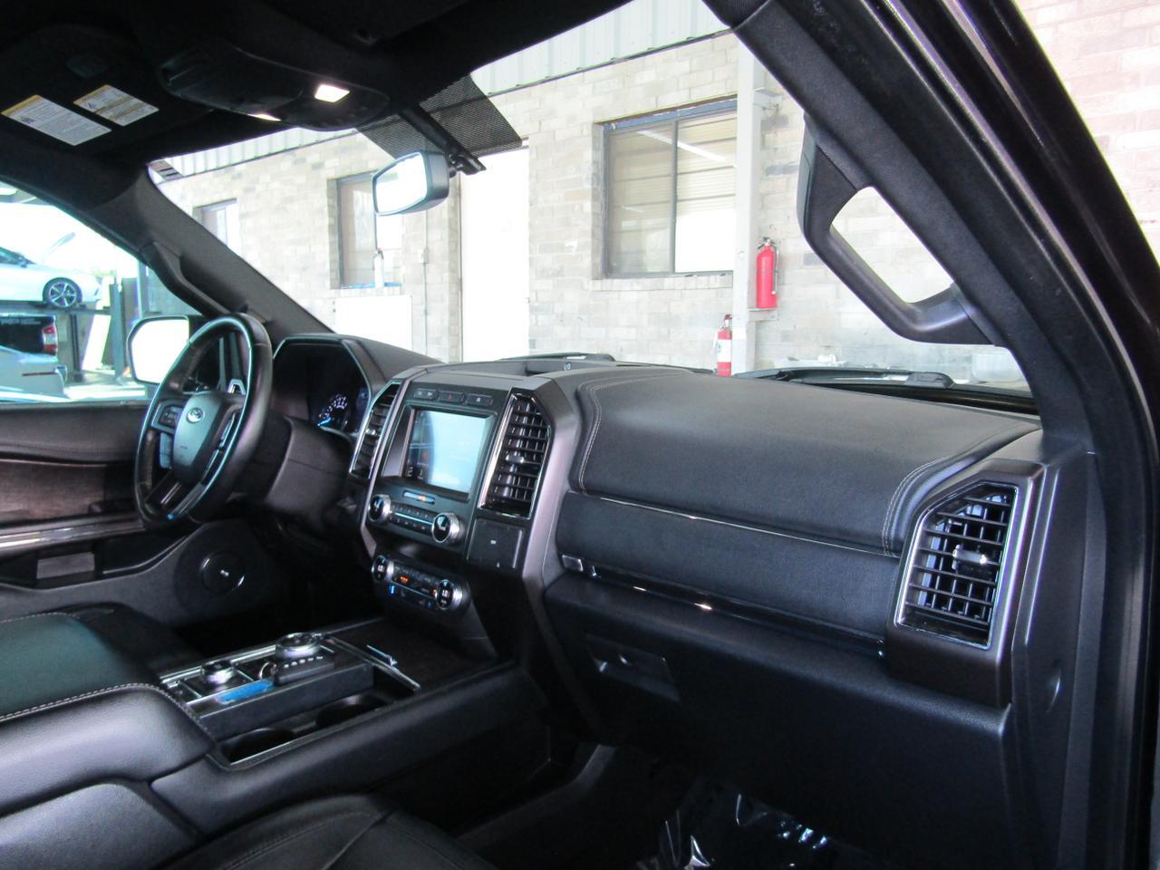 2019 Ford Expedition Limited 4x4 Grand Prairie TX