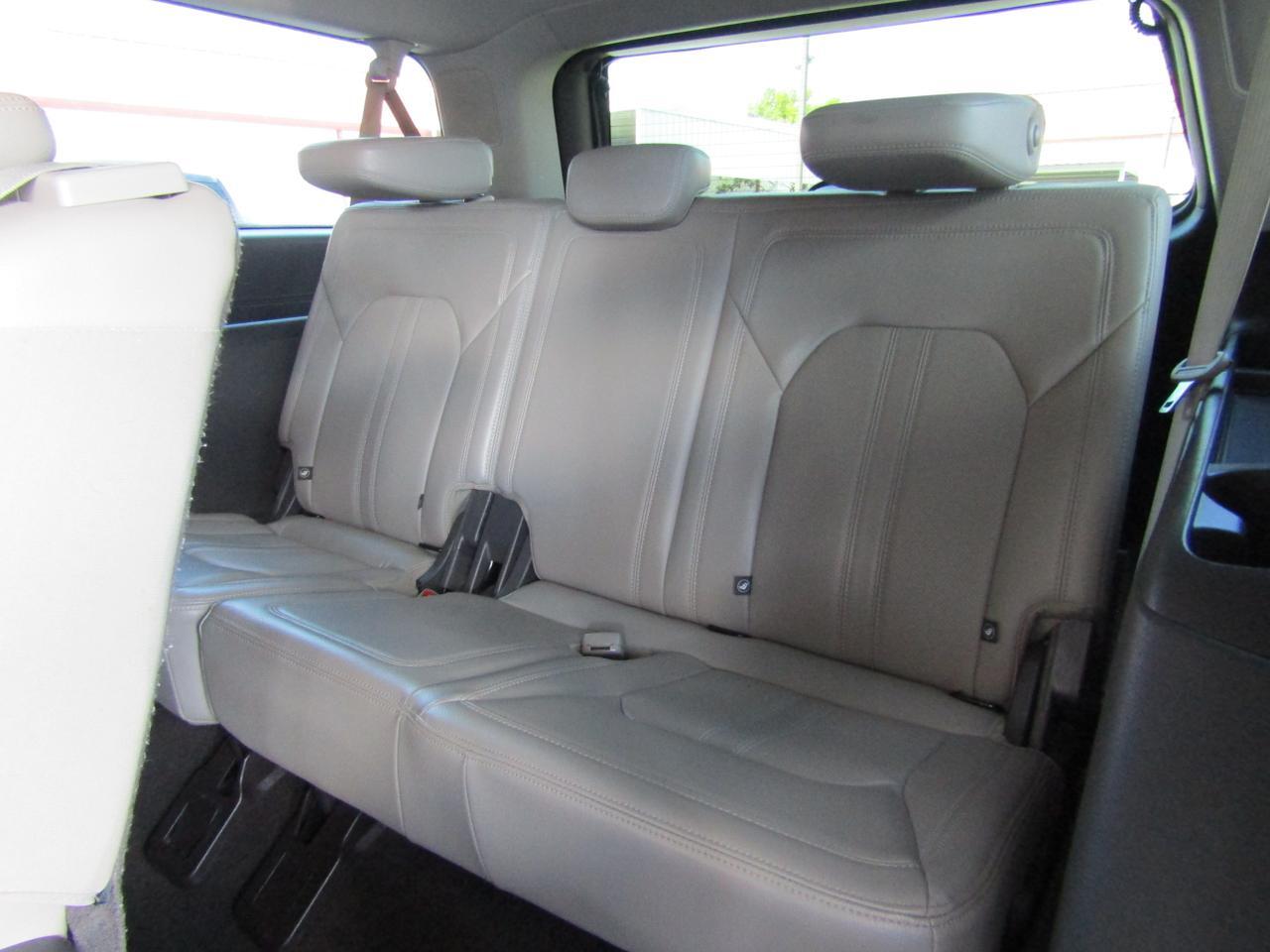 2019 Ford Expedition MAX Limited 4x2 Grand Prairie TX