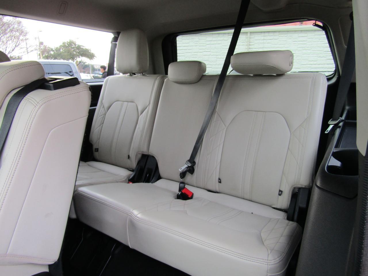 2019 Ford Expedition MAX Platinum 4x4 Grand Prairie TX