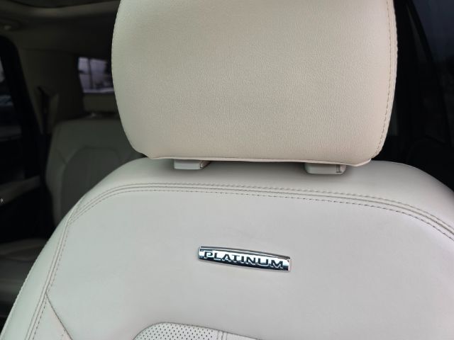 2019 Ford Expedition Platinum 4WD San Antonio TX