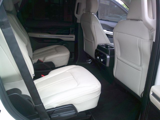 2019 Ford Expedition Platinum 4WD San Antonio TX
