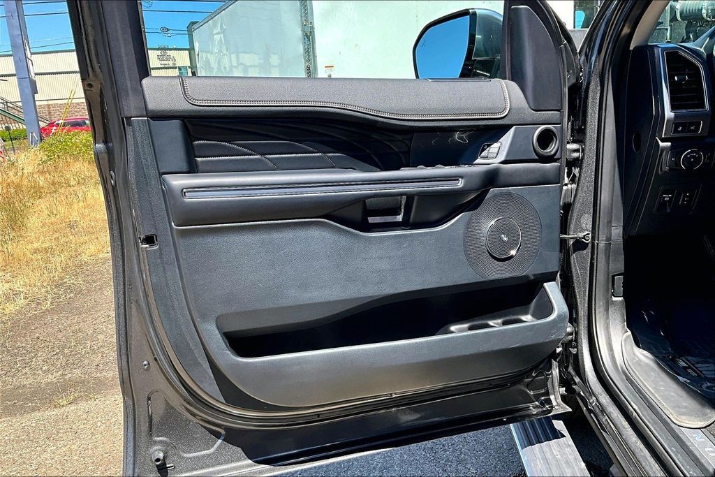 2019 Ford Expedition Platinum OR