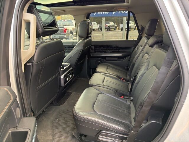 2019 Ford Expedition Platinum Pine River MN