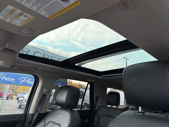2019 Ford Expedition Platinum Pine River MN