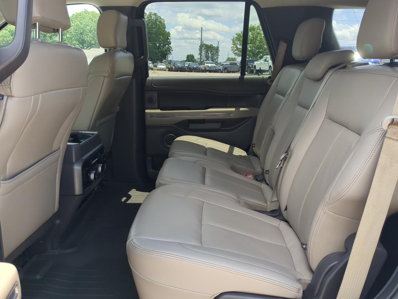 2019 Ford Expedition XLT Appleton WI