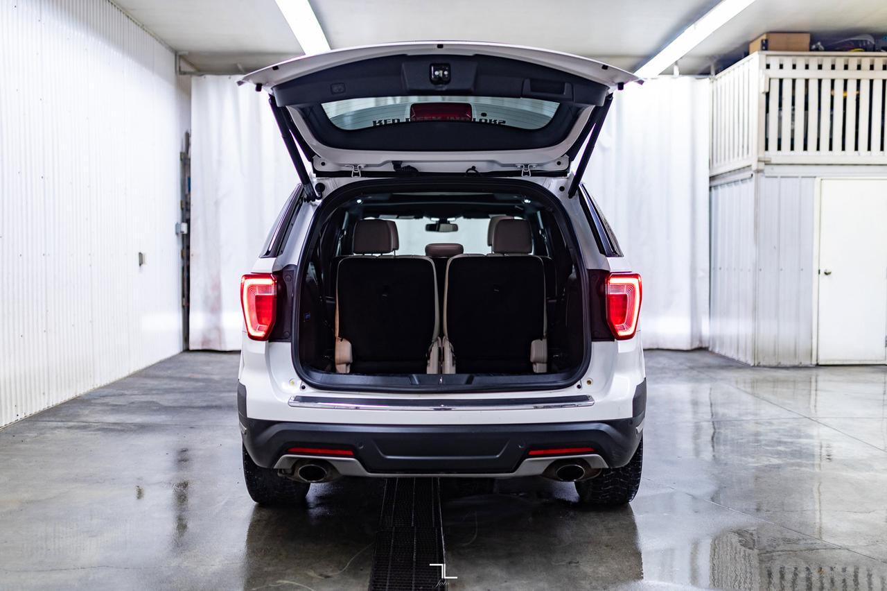 2019 Ford Explorer AWD Limited Leather Roof Nav BCam Red Deer AB