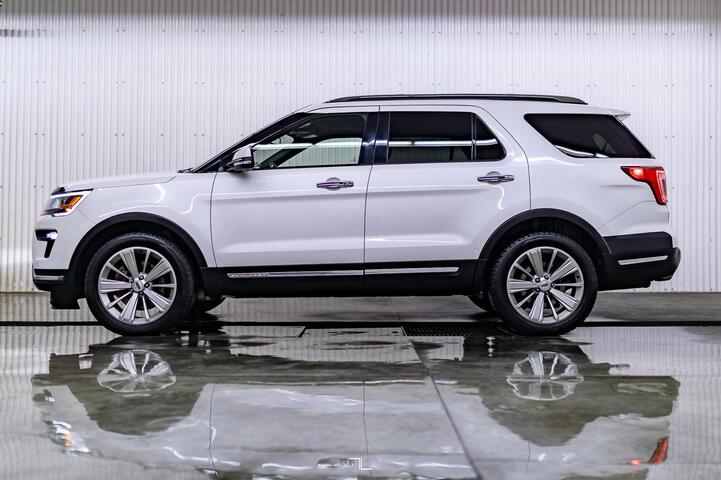 2019 Ford Explorer AWD Limited Leather Roof Nav BCam Red Deer AB 2019 Ford Explorer AWD Limited Leather Roof Nav BCam Red Deer AB
