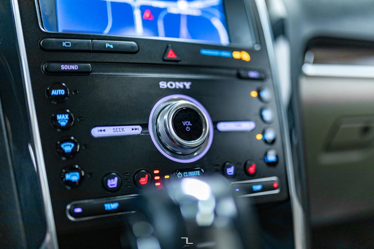 2019 Ford Explorer AWD Limited Leather Roof Nav BCam Red Deer AB