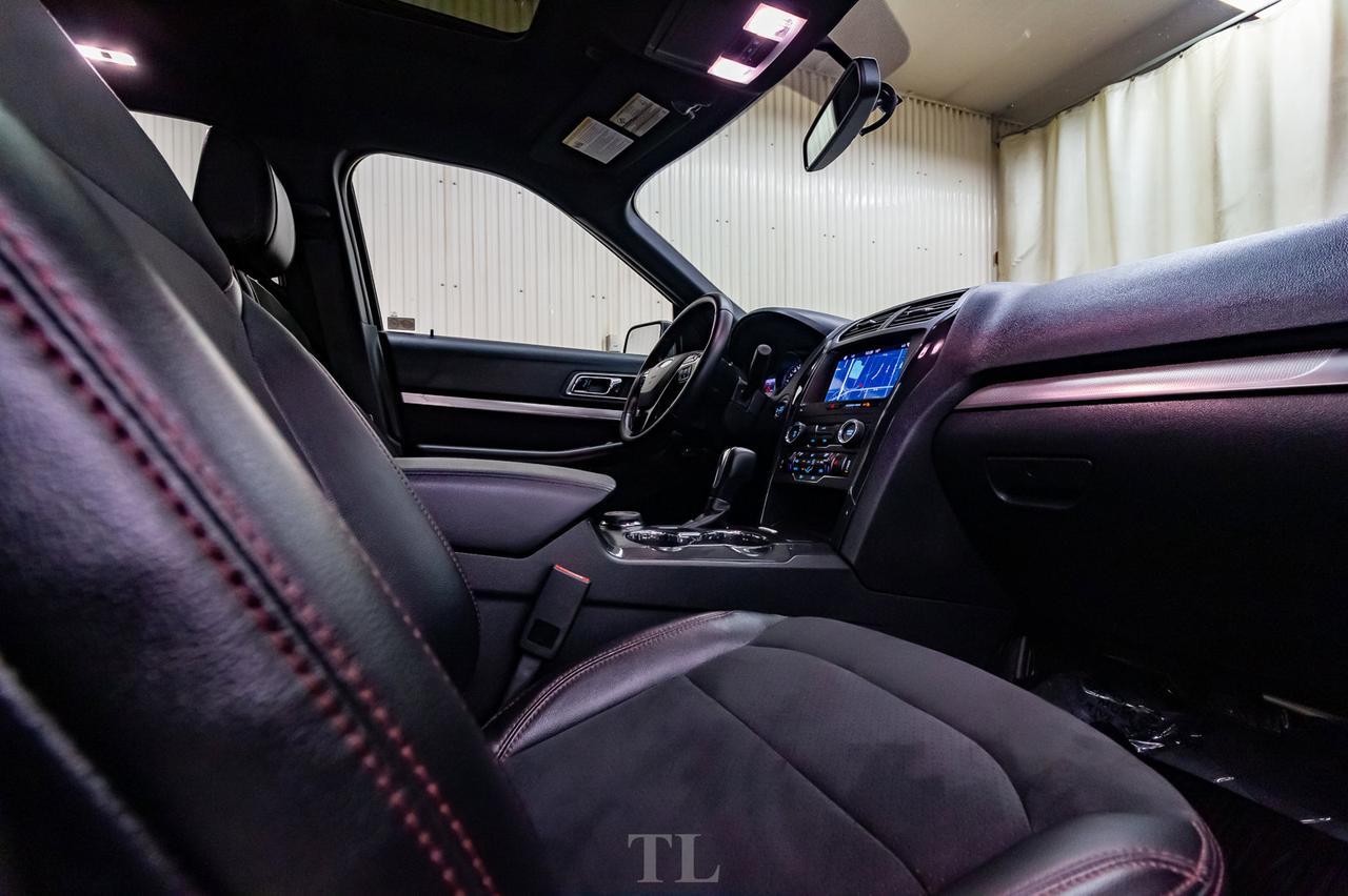 2019 Ford Explorer AWD XLT Appearance Pkg. Leather Roof Nav BCam Red Deer AB
