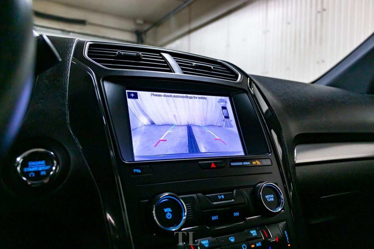 2019 Ford Explorer AWD XLT Appearance Pkg. Leather Roof Nav BCam Red Deer AB