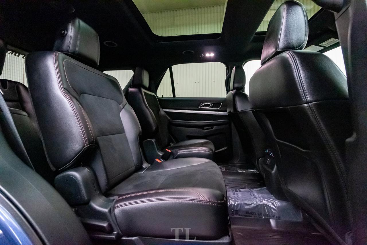 2019 Ford Explorer AWD XLT Appearance Pkg. Leather Roof Nav BCam Red Deer AB