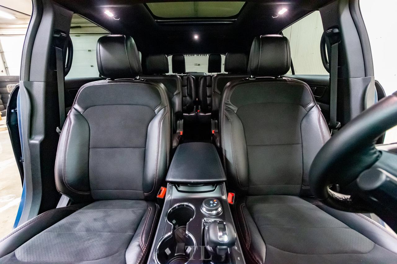 2019 Ford Explorer AWD XLT Appearance Pkg. Leather Roof Nav BCam Red Deer AB