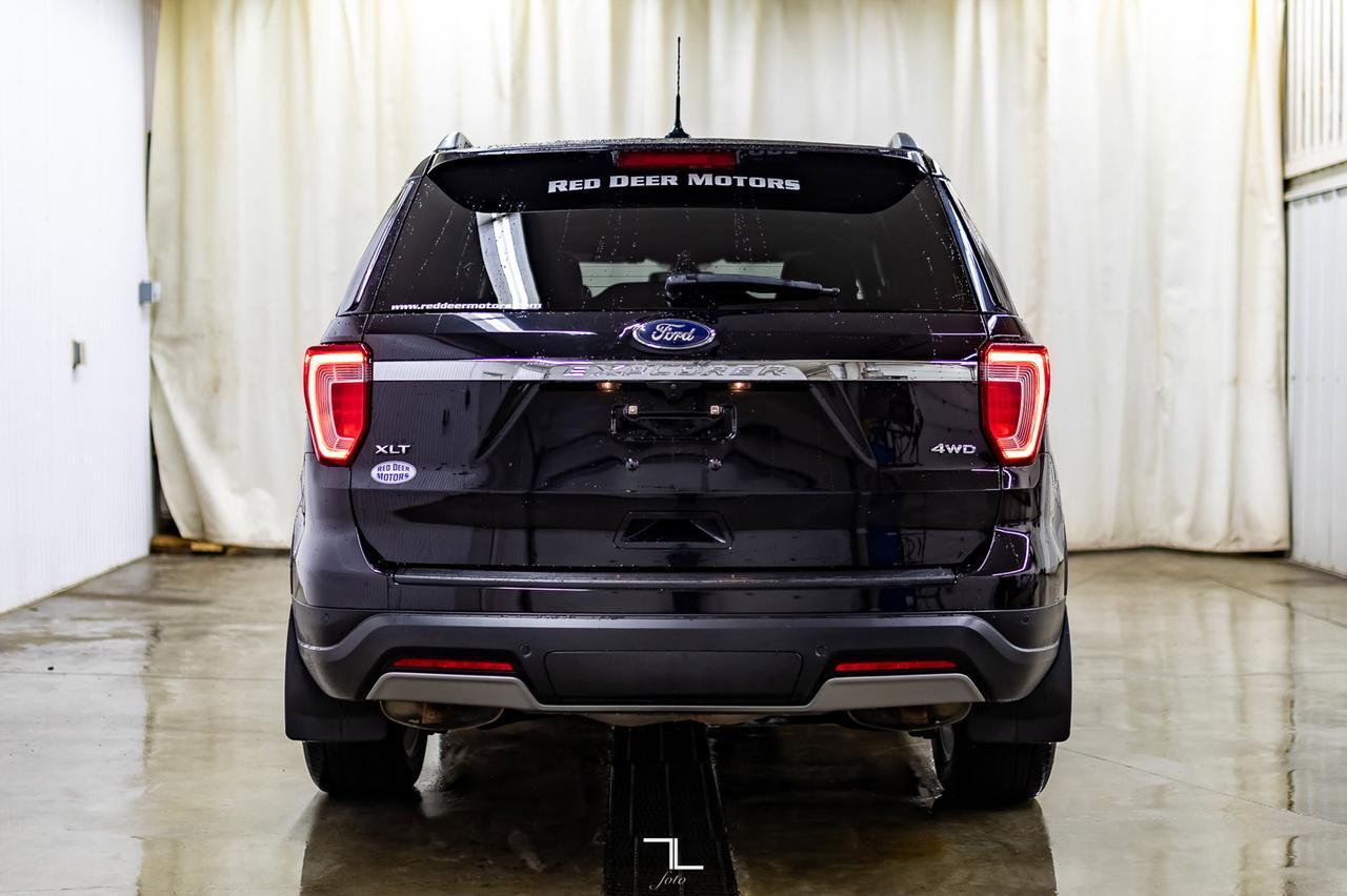 2019 Ford Explorer AWD XLT Leather Roof Nav BCam Red Deer AB