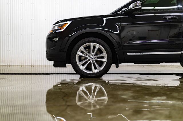 2019 Ford Explorer AWD XLT Leather Roof Nav BCam Red Deer AB