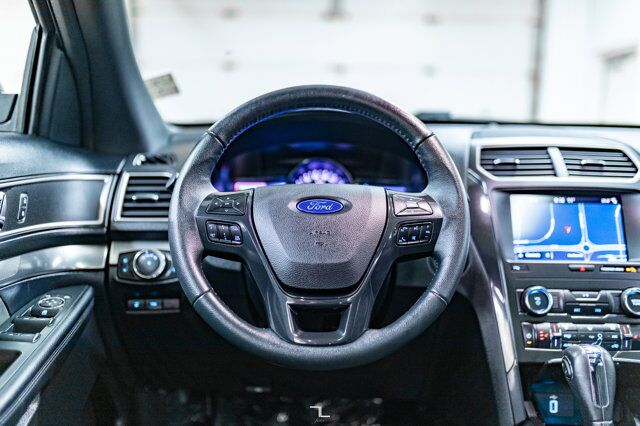 2019 Ford Explorer AWD XLT Leather Roof Nav Red Deer AB