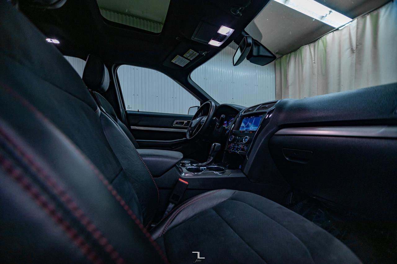 2019 Ford Explorer AWD XLT Leather Roof Nav Red Deer AB