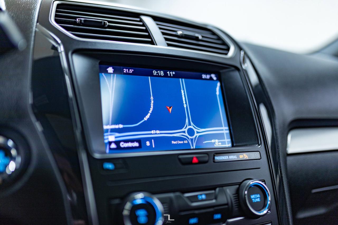 2019 Ford Explorer AWD XLT Leather Roof Nav Red Deer AB