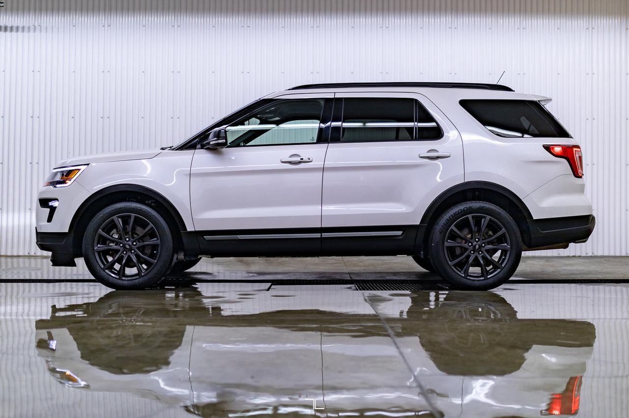 2019 Ford Explorer AWD XLT Leather Roof Nav Red Deer AB