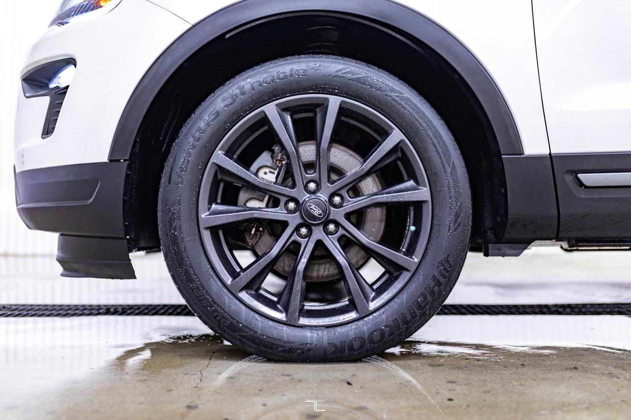 2019 Ford Explorer AWD XLT Leather Roof Nav Red Deer AB