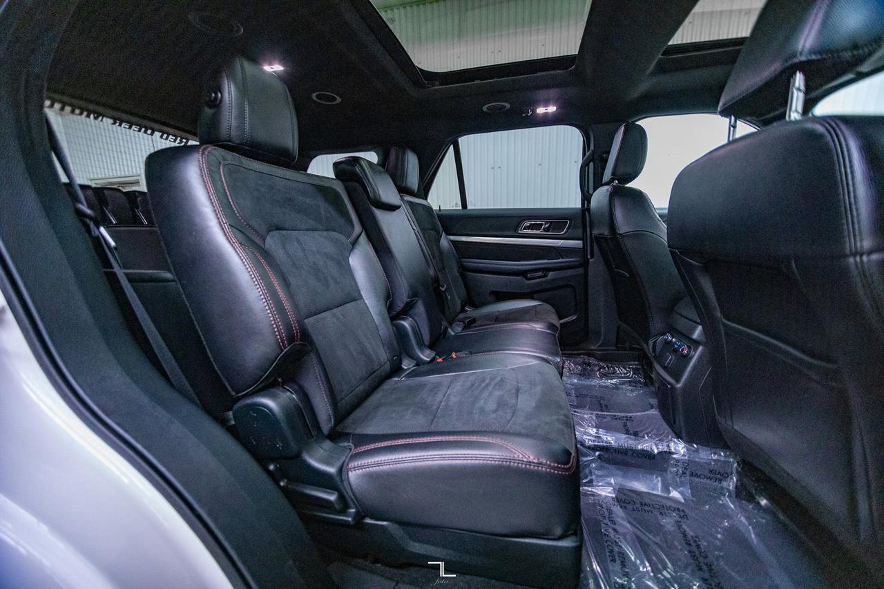 2019 Ford Explorer AWD XLT Leather Roof Nav Red Deer AB