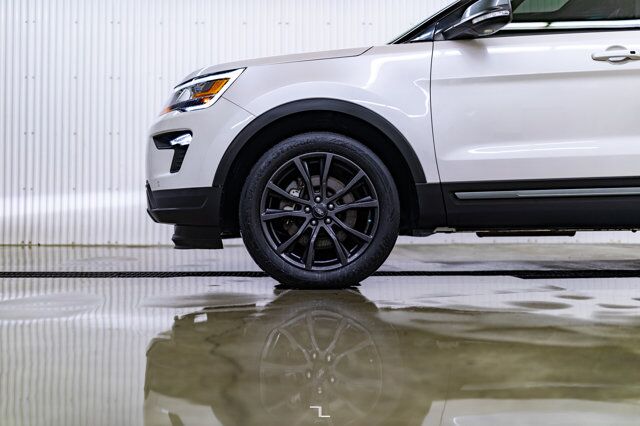 2019 Ford Explorer AWD XLT Leather Roof Nav Red Deer AB