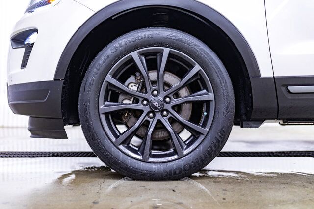 2019 Ford Explorer AWD XLT Leather Roof Nav Red Deer AB