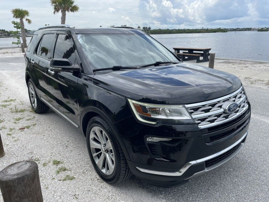 2019 Ford Explorer Limited~CLEAN CARFAX~ONLINE FINANCE~BLUETOOTH~LEATHER SEATS~MOONROOF / SUNROOF~NAVIGATION SYSTEM Sarasota FL